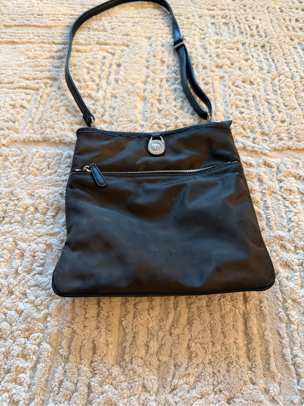 Michael Kors Black Crossbody Shoulder Bag with Silver Hardware - Picture 2 of 6